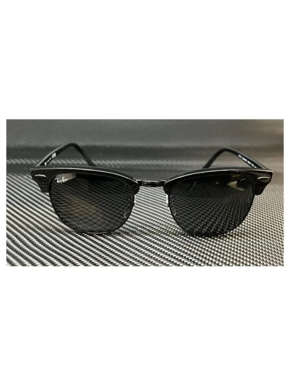 New Ray Ban Men  Black Sunglasses  51- 21- 145
